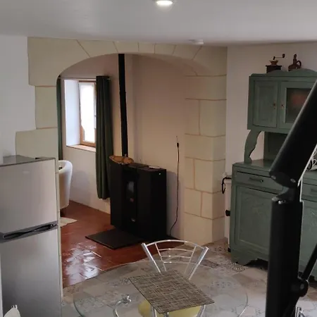 De La Fontaine * Huille-Lezigne