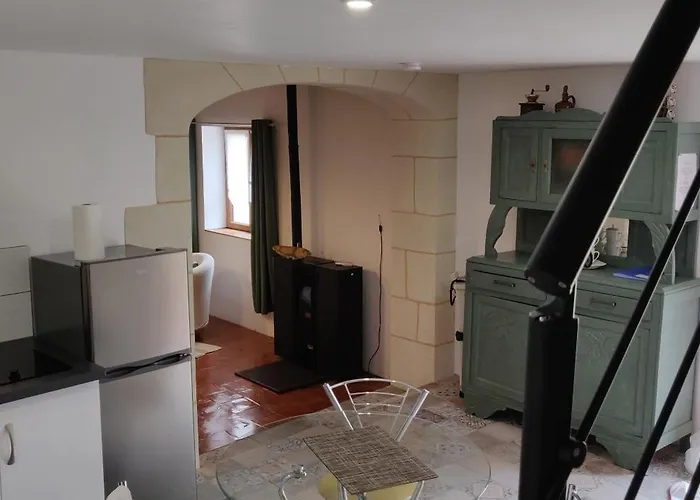 De La Fontaine * Huille-Lezigne